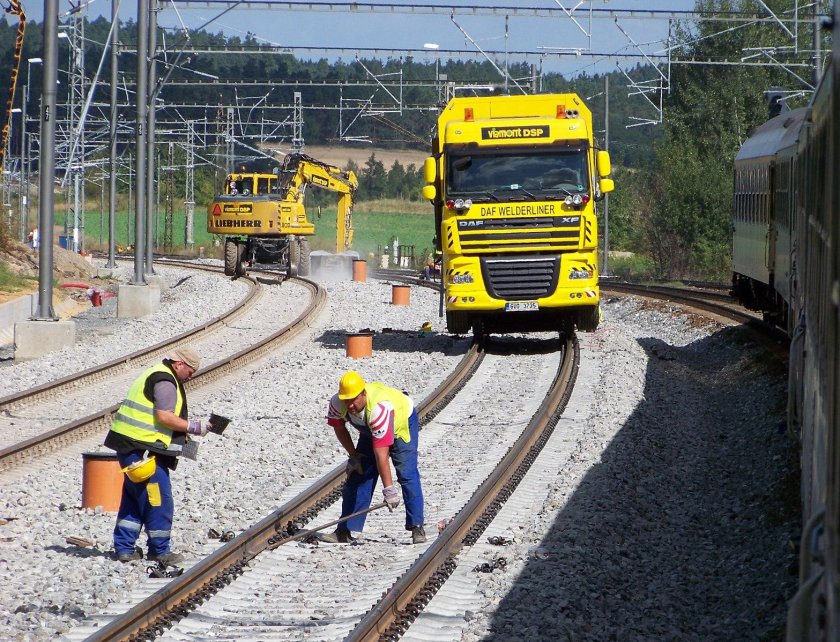 Рельсовые автомобили
