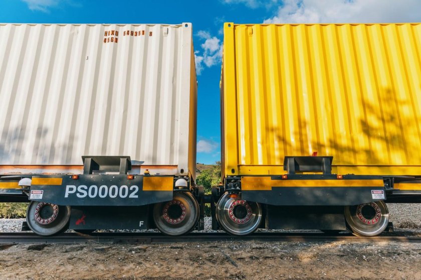 Вагон грузовой