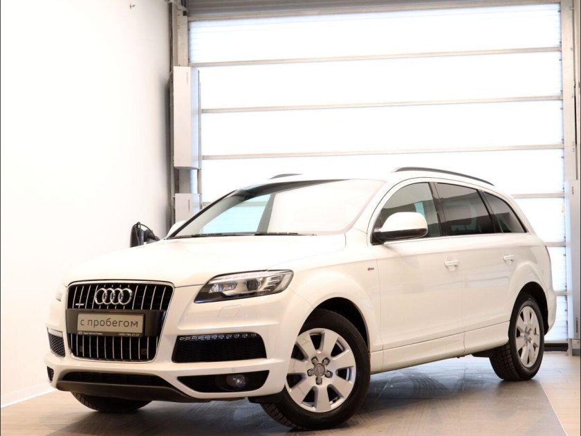 Ауди q7 2013 года
