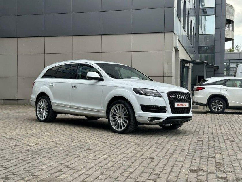 Audi q7 2012 белая