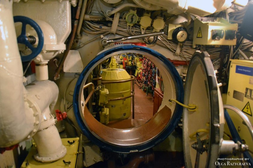 Рубочный люк подводной лодки