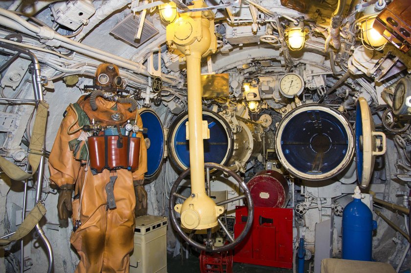 Реакторный отсек подводной лодки