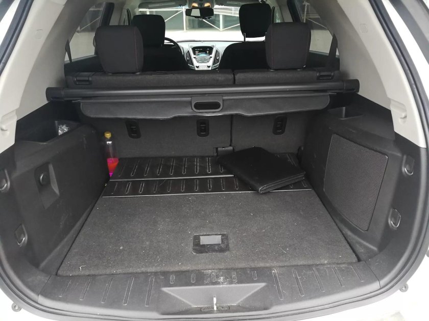 Chevrolet Equinox багажник
