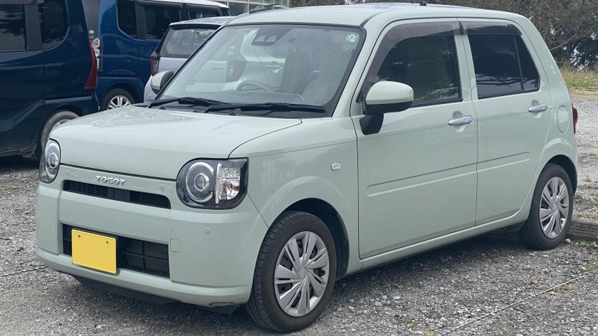 Daihatsu mira tocot