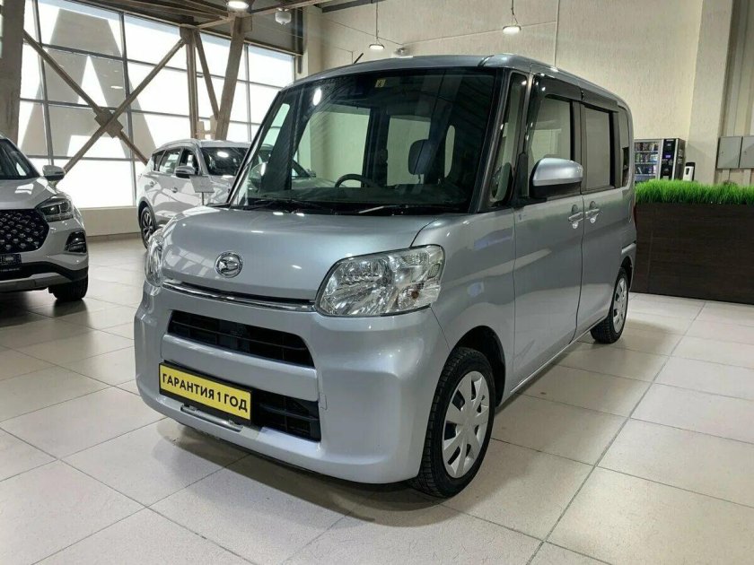 Daihatsu tanto 0.7 CVT фото