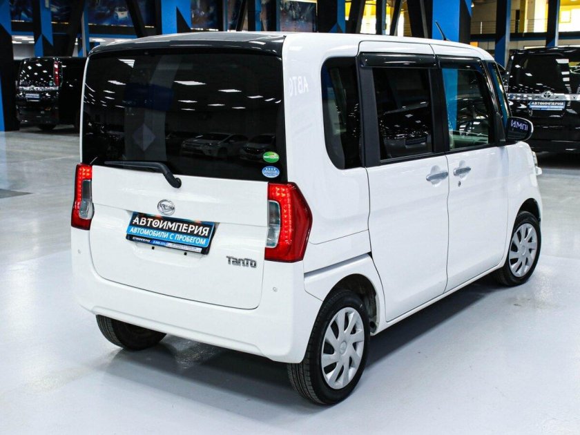 Дайхатсу танто 2019