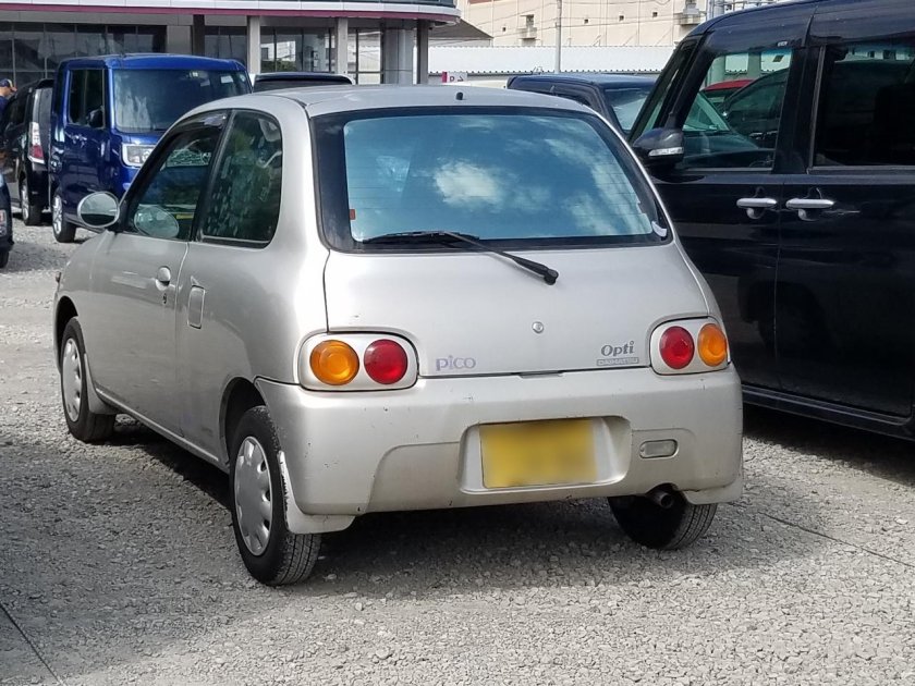 Дайхатсу Опти