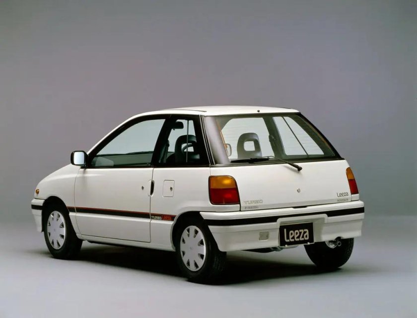 Daihatsu Leeza (l100/l111)