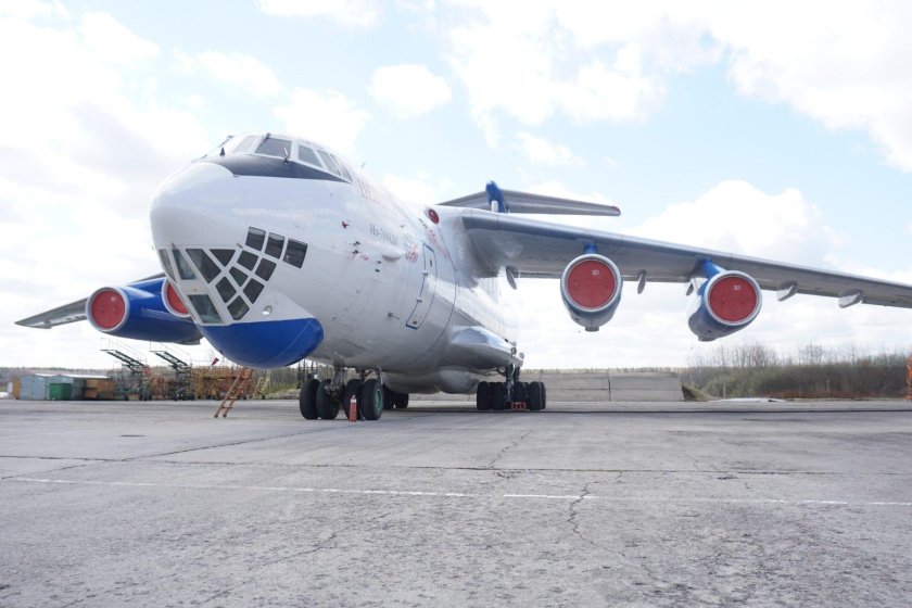 Самолет-лаборатория ил-76 МДК