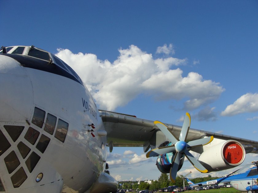 Ил-76лл тв7-117