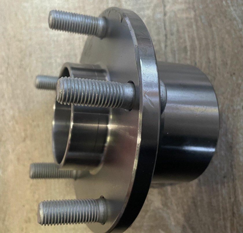 Ступица передняя фокус 2