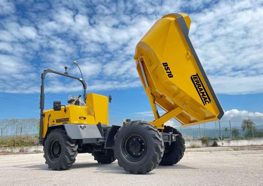 Думпер самосвал