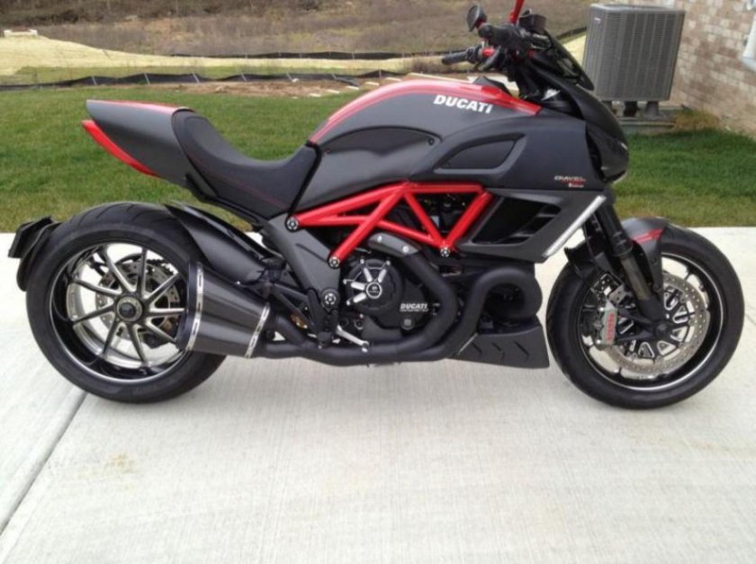 Ducati Diavel 1260 s