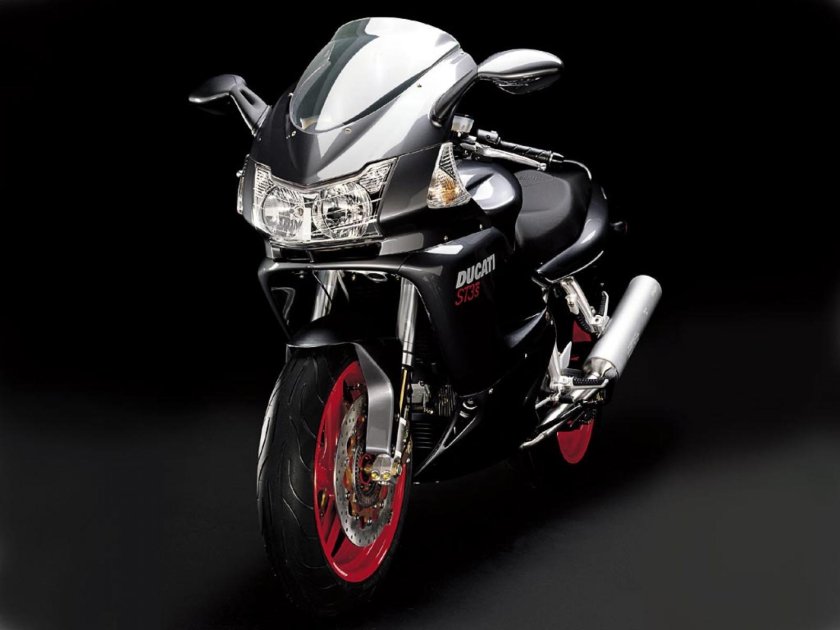 Ducati st3