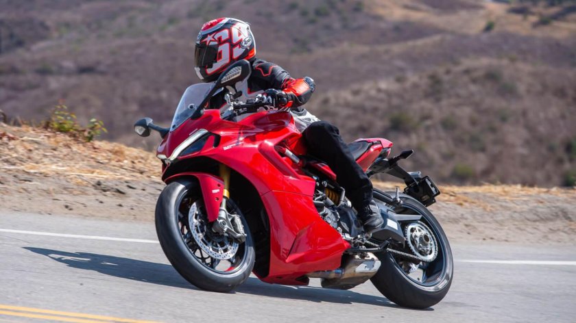 Ducati supersport 950