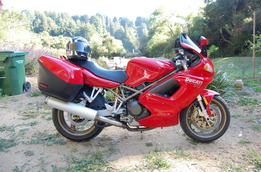 Ducati st2
