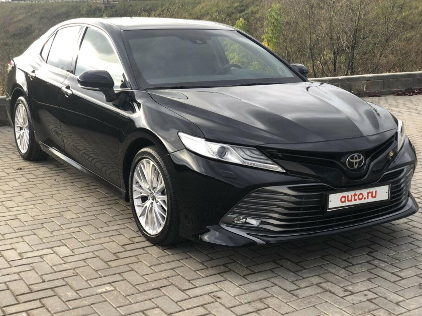 Toyota Camry VIII (xv70) 2018