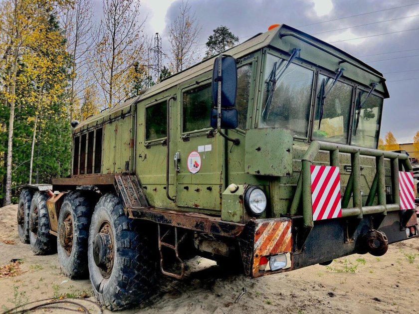 Седельный тягач кзкт-7428 русич