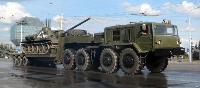 МАЗ-537 седельный