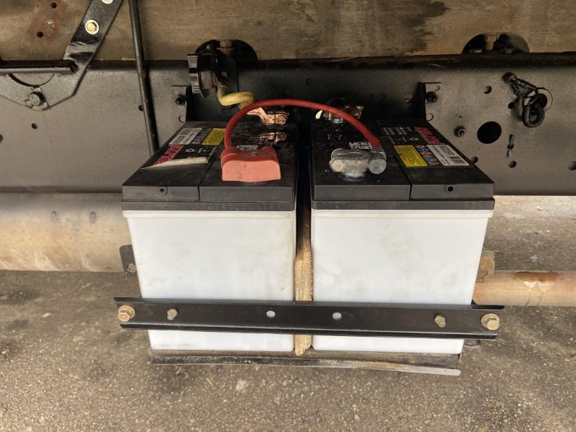 Hyundai HD 78 аккумулятор