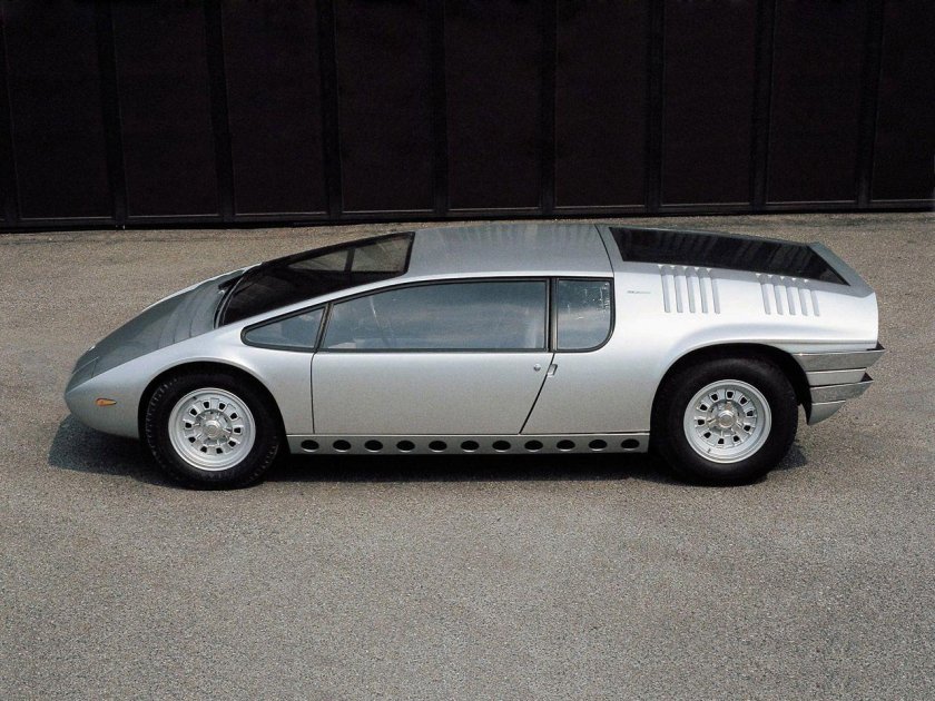 Автомобиль Bizzarrini Manta (1968)