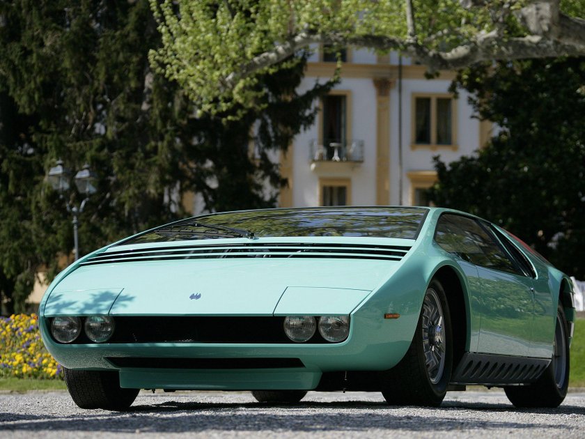Автомобиль Bizzarrini Manta (1968)