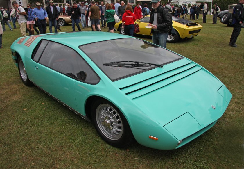 Автомобиль Bizzarrini Manta (1968)