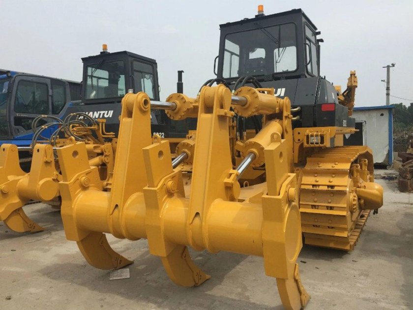 Бульдозер Шантуй sd32