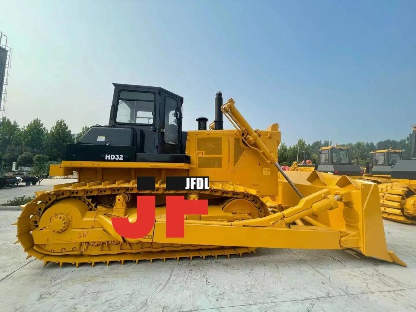 Бульдозер Shantui sd22