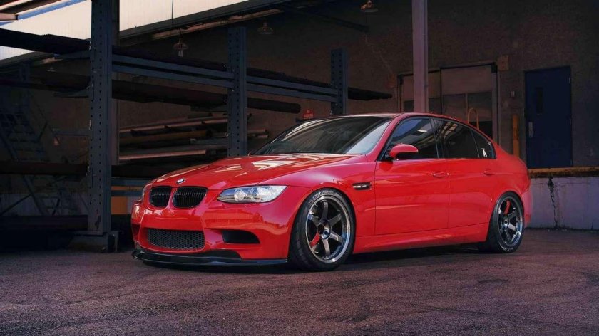 Bmw e90 red