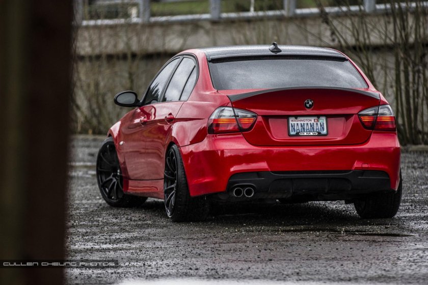 BMW e90 Red