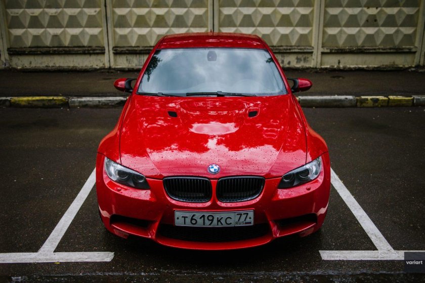 BMW e90 Red