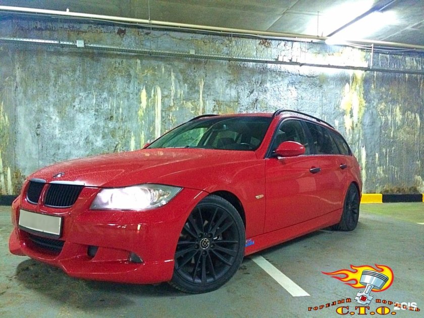 BMW e90 Red