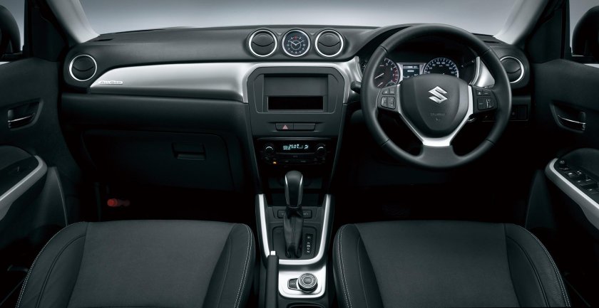 Suzuki Escudo 2022 салон