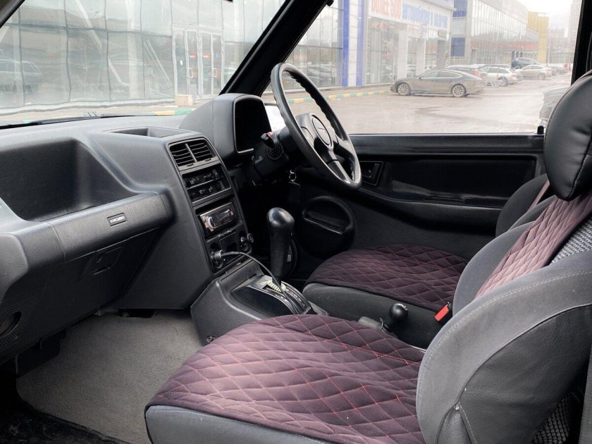 Suzuki escudo 1994 салон