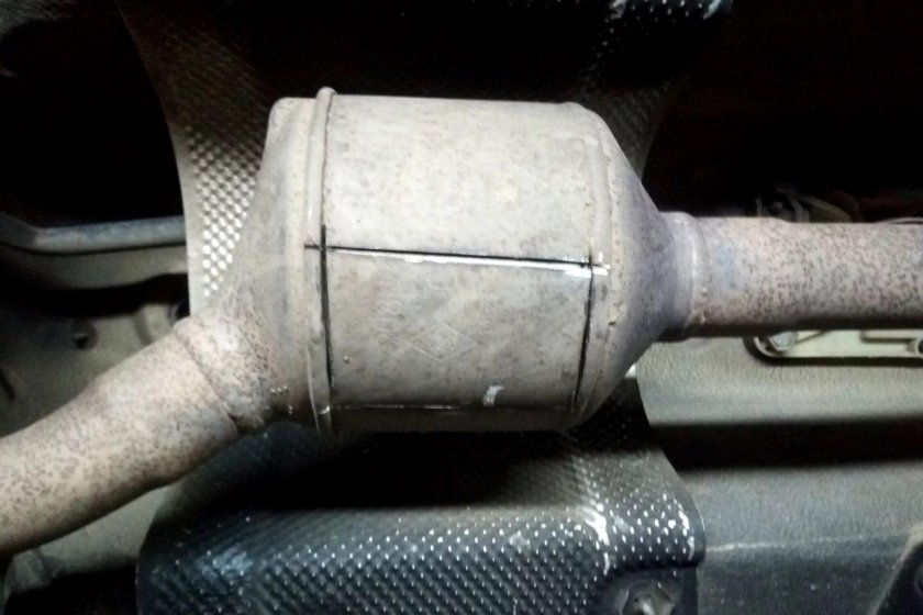 Катализатор Рено Логан 1.6 8