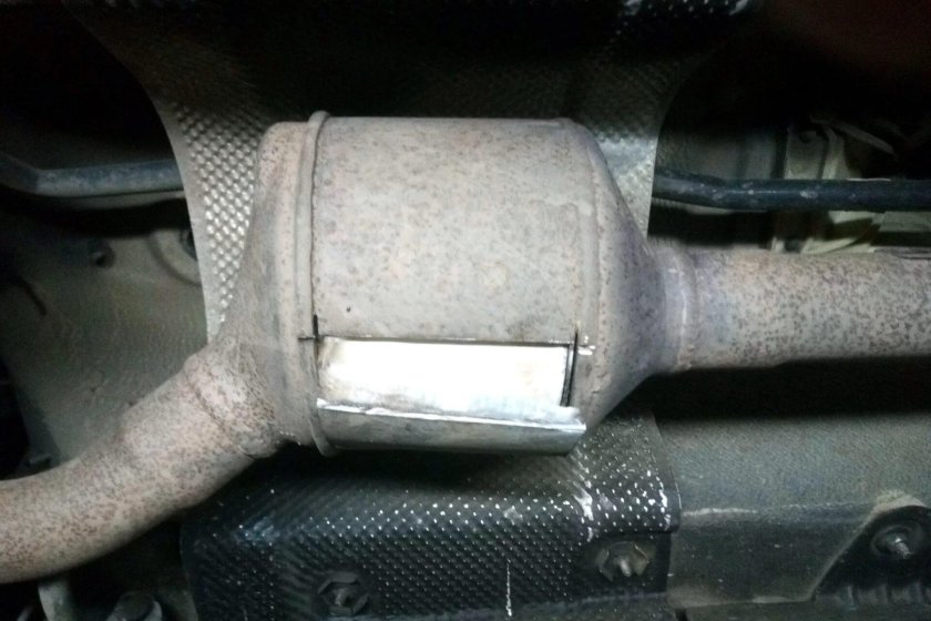 Катализатор Рено Логан 1.6 16 клапанов