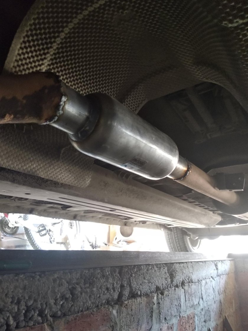 Рено Логан 1 катализатор 1.4