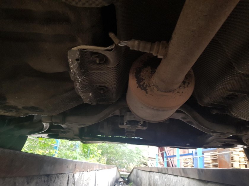 Катализатор Рено Логан 1.6 8