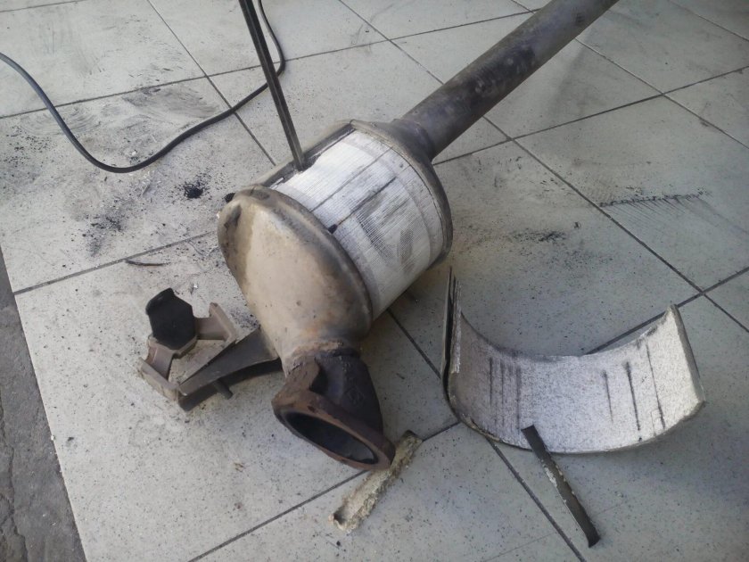 Катализатор Рено Логан 1.6