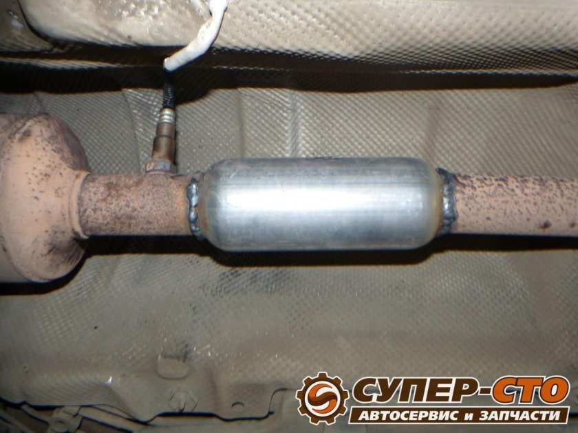 Renault Duster 1.6 катализатор