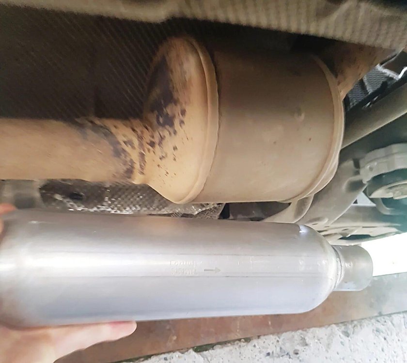 Пламегаситель на Рено Логан 1 1.4