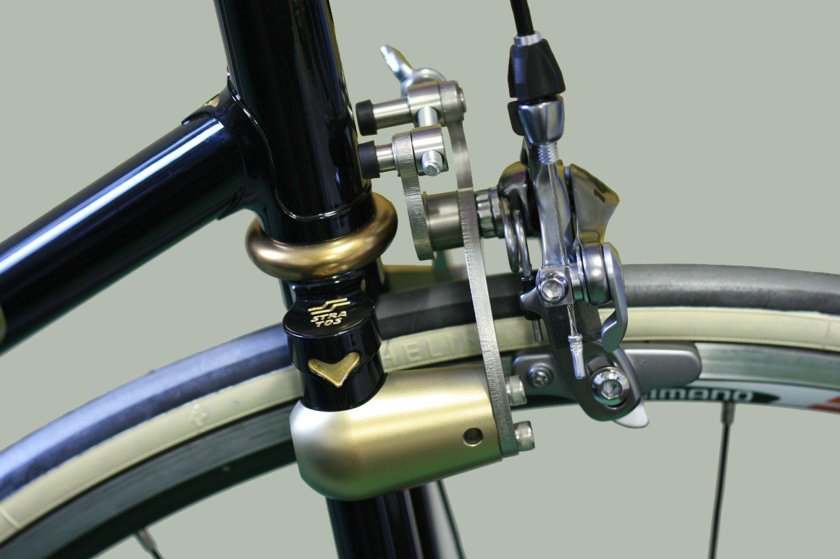 Переходник хомут для тормозов v Brake