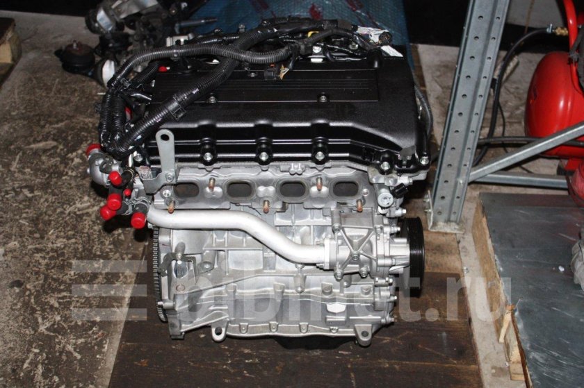 Двигатель Митсубиси Лансер 10 1.8