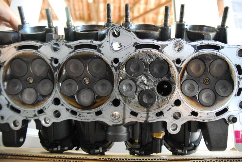 ГБЦ Ямаха r1