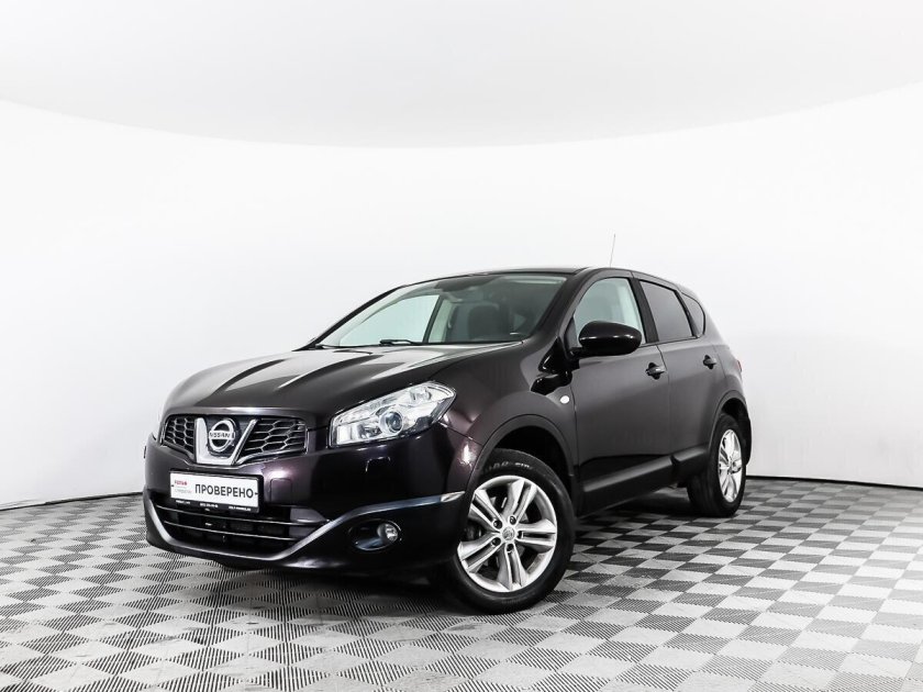 Nissan Qashqai 2013 — 2019 II черный