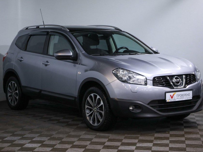 Nissan Qashqai 1