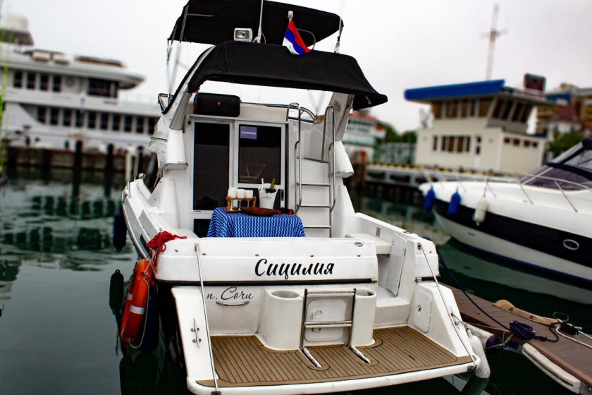 Яхта в сочи