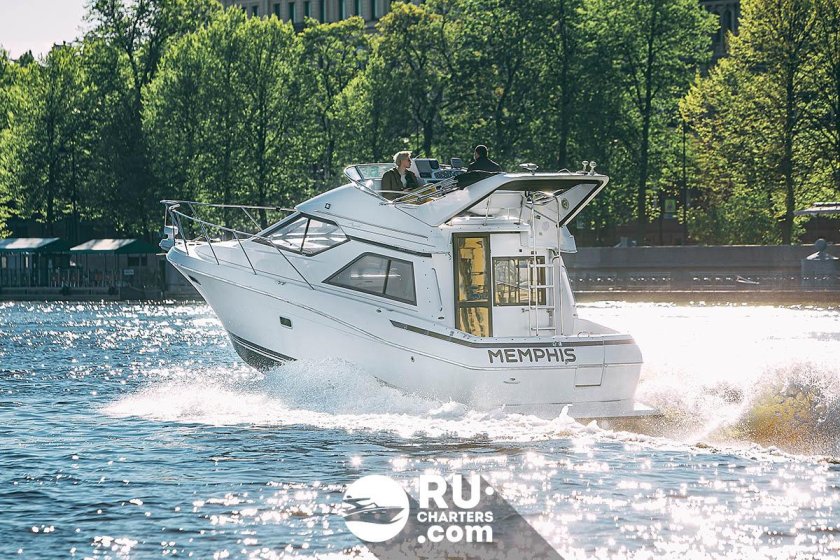 Катер Питер