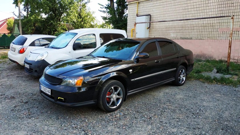 Chevrolet Evanda, 2005